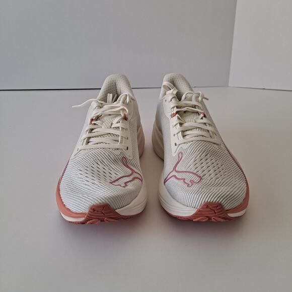 NWB Puma Darter Pro Fade Instant Running Shoes Warm White Pink Womens Size 7 - Picture 9 of 13